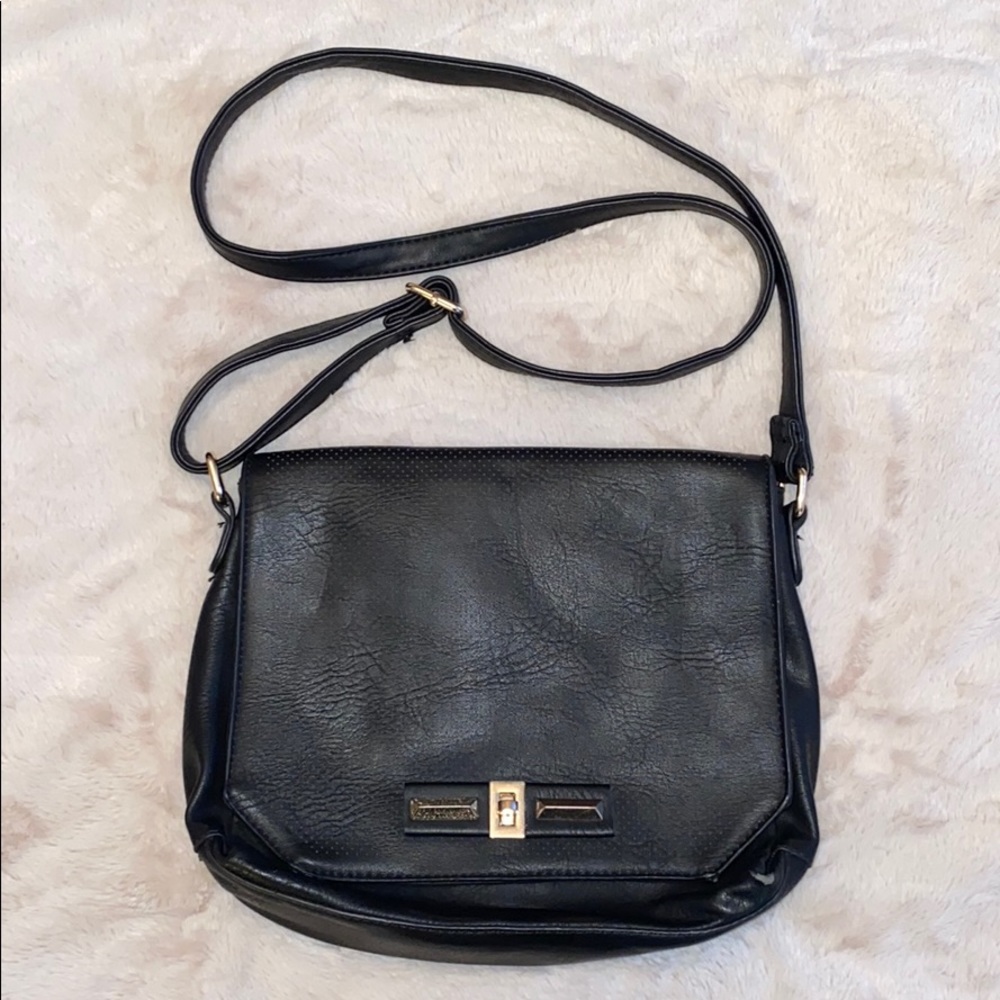 Black Crossbody Leather Purse
